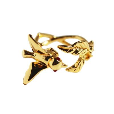 China New Jewelry 2022 FASHIONABLE Fashion Wonderful Design Thick Ladies Jewelry Brass Gold Plated Elegant Bird Shaped Rings for sale