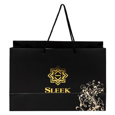 China Custom Recyclable Commodity Boutique Carrier Bags Foldable Reusable Paper Bag Bolsas Tote Bag Paper Shopping Bag With Logo for sale