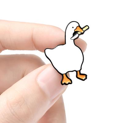 Κίνα Wholesale metal lapel Collar Pins Cute white Goose pin custom logo pin προς πώληση