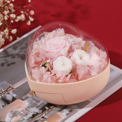 China Valentine's Day green heart-shaped romantic gift box factory stock flower box environmental protection flower eternal jewelry box for sale