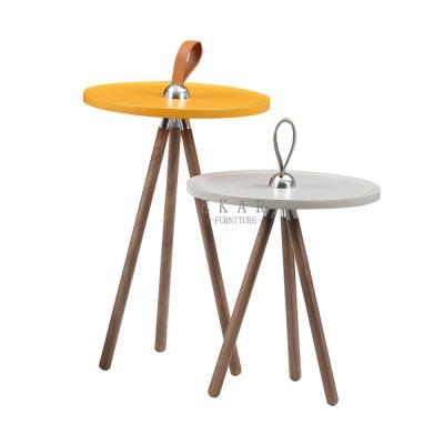 China Modern Style Design Wooden Legs Colorful Round Side Table Set for sale