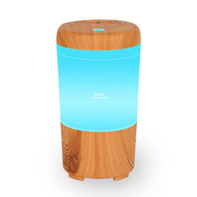 China Portable 50ml Car USB Powered Ultrasonic Mist Control Air Humidifier Aroma Essential Oil Diffuser With Night Light for sale