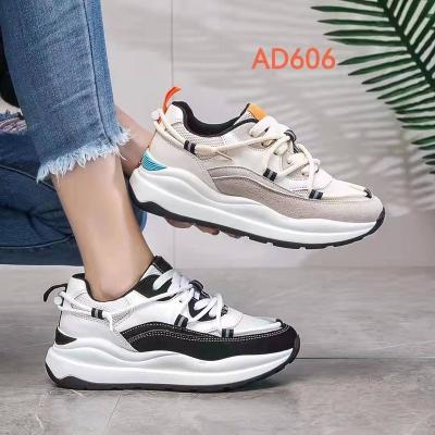 China 2022 new fashionable Sweat-absorbent running shoes for women best-selling cheap high quality shoes walking sports running shoes SP0222 wholesale for sale