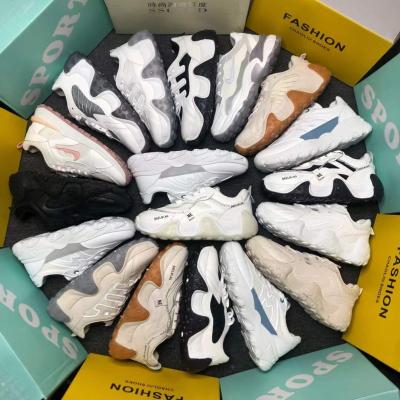 China 2022 Anti-odor Women's Fashion Breathable Mixed Shoes Women's Wholesale Cheap Shoes Platform Sneakers JD0222 for sale