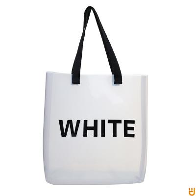 China Large PVC Fashion Tote Shoulder Bag Transparent Clear Beach Bag Plastic Handled Shopping Bag With Own Logo for sale