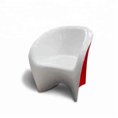 中国 Fiberglass Lounge Dining Armchair Modern Fiberglass Lounge Dining Chair For Dining Room 販売のため