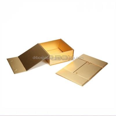 China Customized Logo Luxury Design Golden Foil Recyclable Cosmetic Packaging Magnetic Paper Gift Box for sale