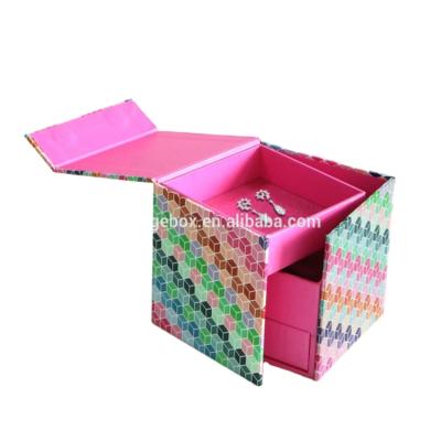 China Special Design Cardboard Paper Cosmetics Recyclable/Creative Christmas Gift Chocolate/New Wine for sale