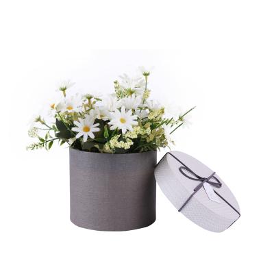 China Recyclable Paper Flower Box Round Cardboard Flower Box For Rose Flower Packaging for sale