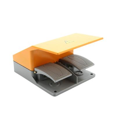 China Protective Guard 2A2B Double Foot Pedal Switch / Industrial Foot Pedal YDT1-15 for sale