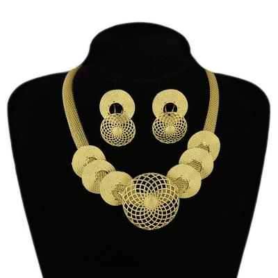 China BPOYB 2021 FASHION New Dubai Massacre Gold Plated Big Earrings Choker Necklace Set Jewelry Accessories For Women Party for sale