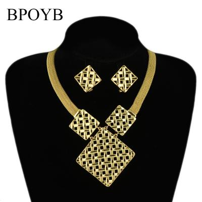 China BPOYB Hyperbola High Quality Wholesale Au750 Gold Plated Jewelry Set Fashion Statement Necklace Earrings Italy Style African Jewelry for sale