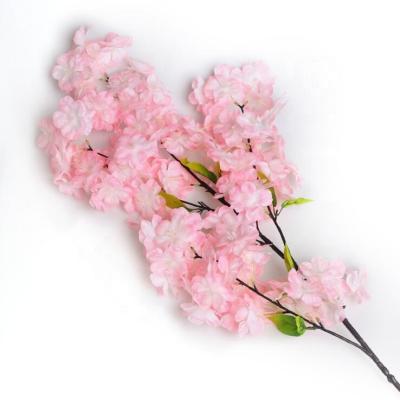 China 2019 Realistic New Style Artificial Cherry Blossom Silk Sakura For Wedding Centerpieces for sale