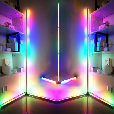 China New 2022 EUROPEAN Design Smart Floor Lamps Color Changing Splicing Decorative Nordic Modern Corner Led RGB Floor Standing Light Lamp for sale