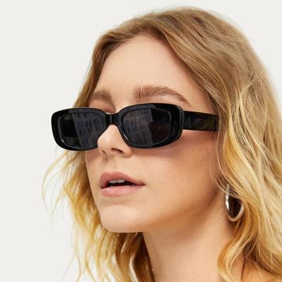 China Fashion Sunglasses Hot Selling Rectangle Stylish Sun Glass Women Small Small Shrink Eyewear Sunglasses 2021 for sale