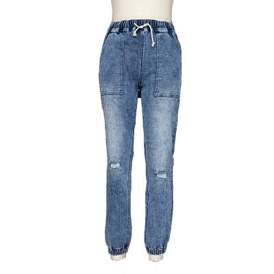 China Viable News 2022 Women Jeans Comes With Ripped Stretch Jeans Light Blue Jeans for sale