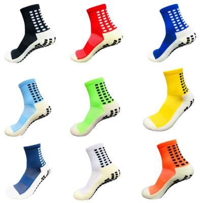 China 2021 Factory Customized Wholesale Hot Men's Breathable Basketball Sneaker Hiking Marathon Sports Breathable Compression Tactical Socks for sale