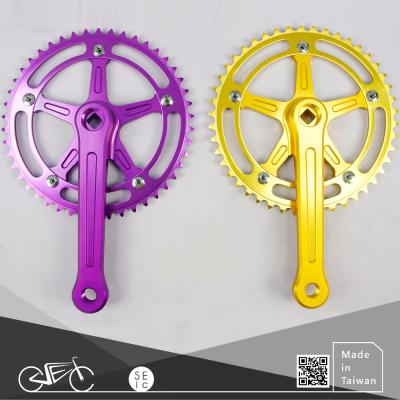 China Road Bikes Taiwan Bike Parts Hollow Crank Set Stylish Fixie Bicycle Cogwheel for sale