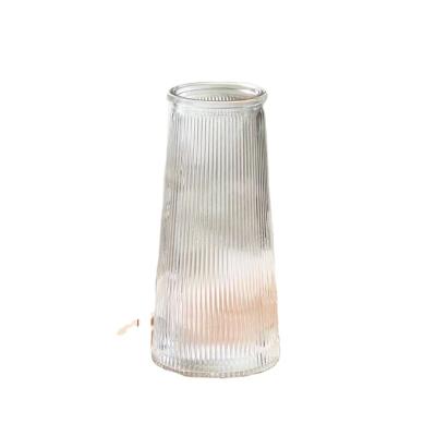 China Traditional creative modern decorative clear flower vase table glass decoration for sale