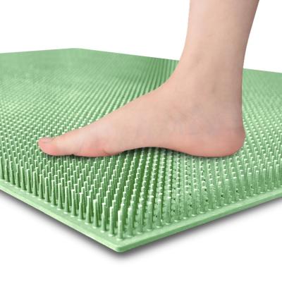 China LFGB Non Slip Bath Mat Platinum Silicone Bathroom Anti Slip Pad Shower Room Bathroom Children'S Anti Fall Shower Pad for sale