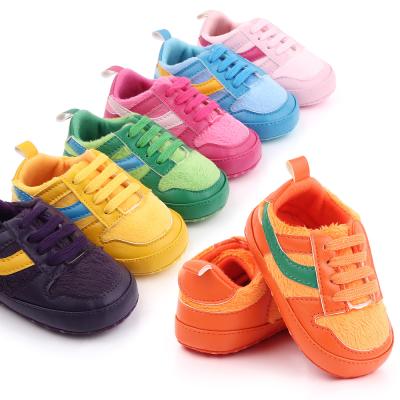 China Autumn and winter baby toddler shoes breathable 0-1 years old soft soled baby shoes for sale