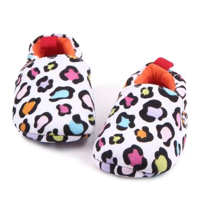 China Anti-odor new arrival leopard cotton bling baby shoes prewalking loose shoes for sale