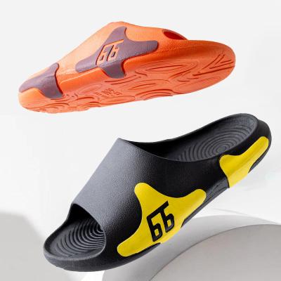 China Designer High Quality Breathable Thick Bottom Slippers For Men And Women Bathroom Non-slip Design Slippers Male-Female Slippers for sale