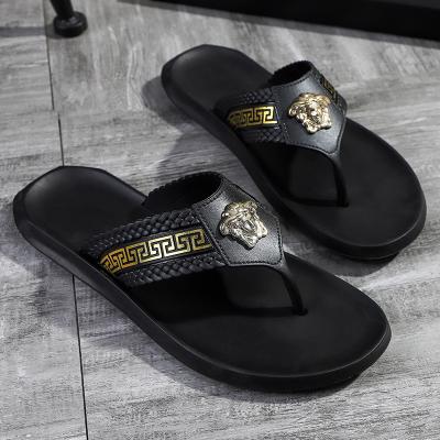 China Breathable Slippers Men Summer Wear New Online Celebrity Designer Home Beach Non-Slip Flip Flops Brand Slippers for sale