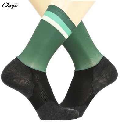 China QUICK DRY Customized Bicycle Riding Socks for sale