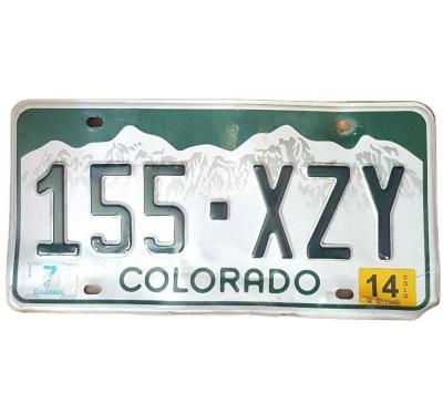 China COLORADO Decorative License Plate Car Accessory Metal Tin Metel Embossed Sign Manufactory Customized à venda