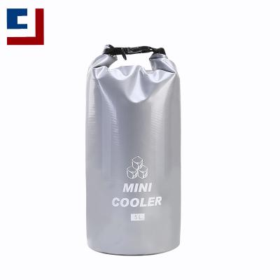 China Custom Waterproof Cooler Bags Cylinder Waterproof Ice Bag Cooler Pattern for sale