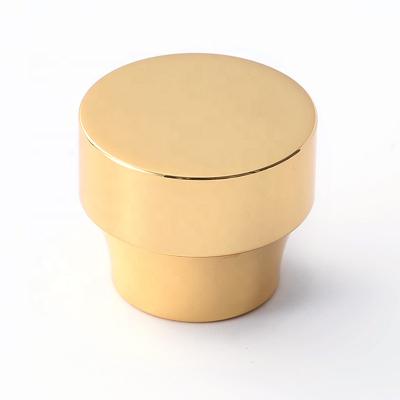 中国 SANKO Non Refillable Gold Bottle Reusable Perfume Caps 販売のため