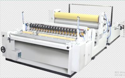 China Maxi/Jumbo de Machinehoge snelheid die van Rewinder van de Broodjessnijmachine Motor het Drijven scheiden Te koop