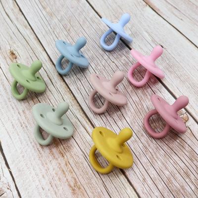 China BPA Free Manufacturing Bulk Customized Soft Food Grade Silicone Baby Feeding Pacifier for sale