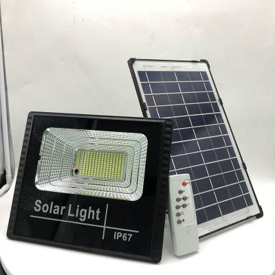 China Waterproof Outdoor IP65 40w LED Theme Park Flood Light Flood Lighting Solar Rechargeable Solar Floodlight for sale