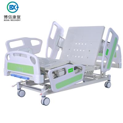 China Manual Hospital Bed Hospital Equipment Low Price 3 Functions Patient Bed for sale