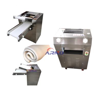 China High efficiency small automatic dough flattener encourage home use / hot sale table top dough sheeter / croissant dough pressing machine for bakery for sale