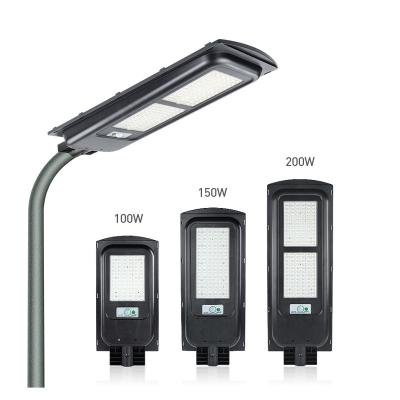 China ROAD KCD All Outdoor Solar Power System Ip65 Integrated 200 Watt Outdoor Solar Street Lamp for sale