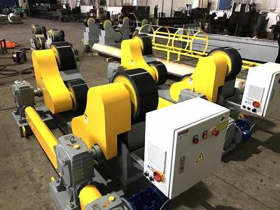 China Heavy Duty Pipe Turning Rolls Simple Structure， 20T Self Aligning Pipe Rollers for sale