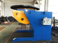 Cina Doppi posizionatori autoalimentati della saldatura del tubo degli ingranaggi per la inclinazione della tabella di lavoro girante 2,2 chilowatt in vendita