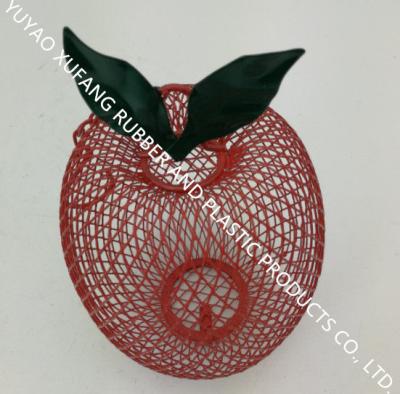 China Lovely feeder，Round Iron Mesh Bird Nut Feeder Powder Coated Finishing Red Pineapple With Green Leave for sale