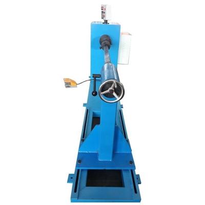 China Electric Horizontal Coil Winder Factory Large Material Capacity Stainless Steel Max Load 35T for sale