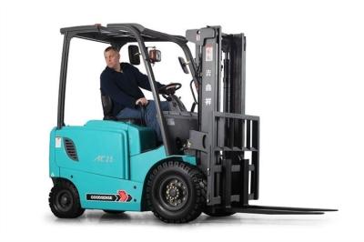 China Goodsense  High Residual Capacity 2.5 Ton 4 Wheel Electric Forklift With Accurate Tilt And Side Shift for sale