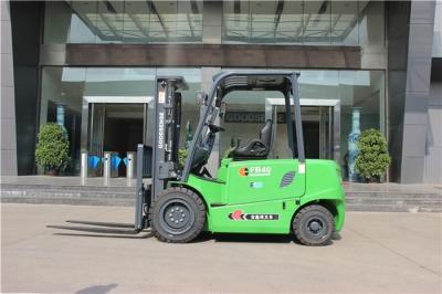 China 4 Wheel Electric Forklift Truck 4Ton With Comfortable Operating Space And Tilt Cylinder Sinking Design for sale