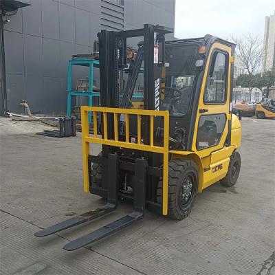 China GOODSENSE brand multi-functional forklift truck FD30 for sale