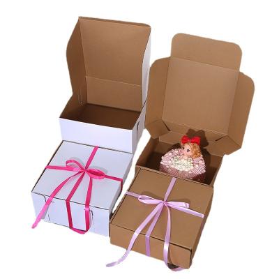 China Recyclable Wholesale White Corrugated Craft Advertisement Box Full Automatic One Piece Mailer Box For Packaging for sale