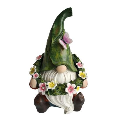 China Outdoor Europe Figurines for Patio Yard Lawn Porch Ornament Decoration Resin Solar Light Crafts Garden Neck Gnome Statue Garland for sale