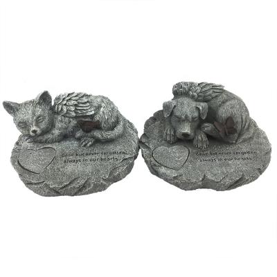 China Custom Craft Europe Resin Pet Statue Sleeping Dog Cat Angel Wings Memorial Garden and Sculpture Home Decoration for sale