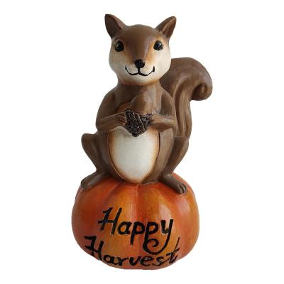 China Europe Resin High Quality Outdoor Funny Squirrel Garden Animal Statue for sale