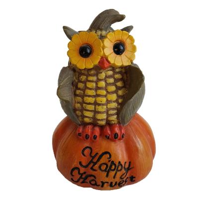 China Crafts Owl Pumpkin Harvest Decoration Indoor and Outdoor Resin Owl Garden Ornaments from Europe for sale